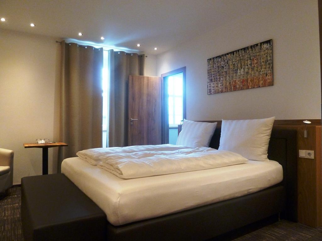 Hotel Saline 3 Büdingen Δωμάτιο φωτογραφία